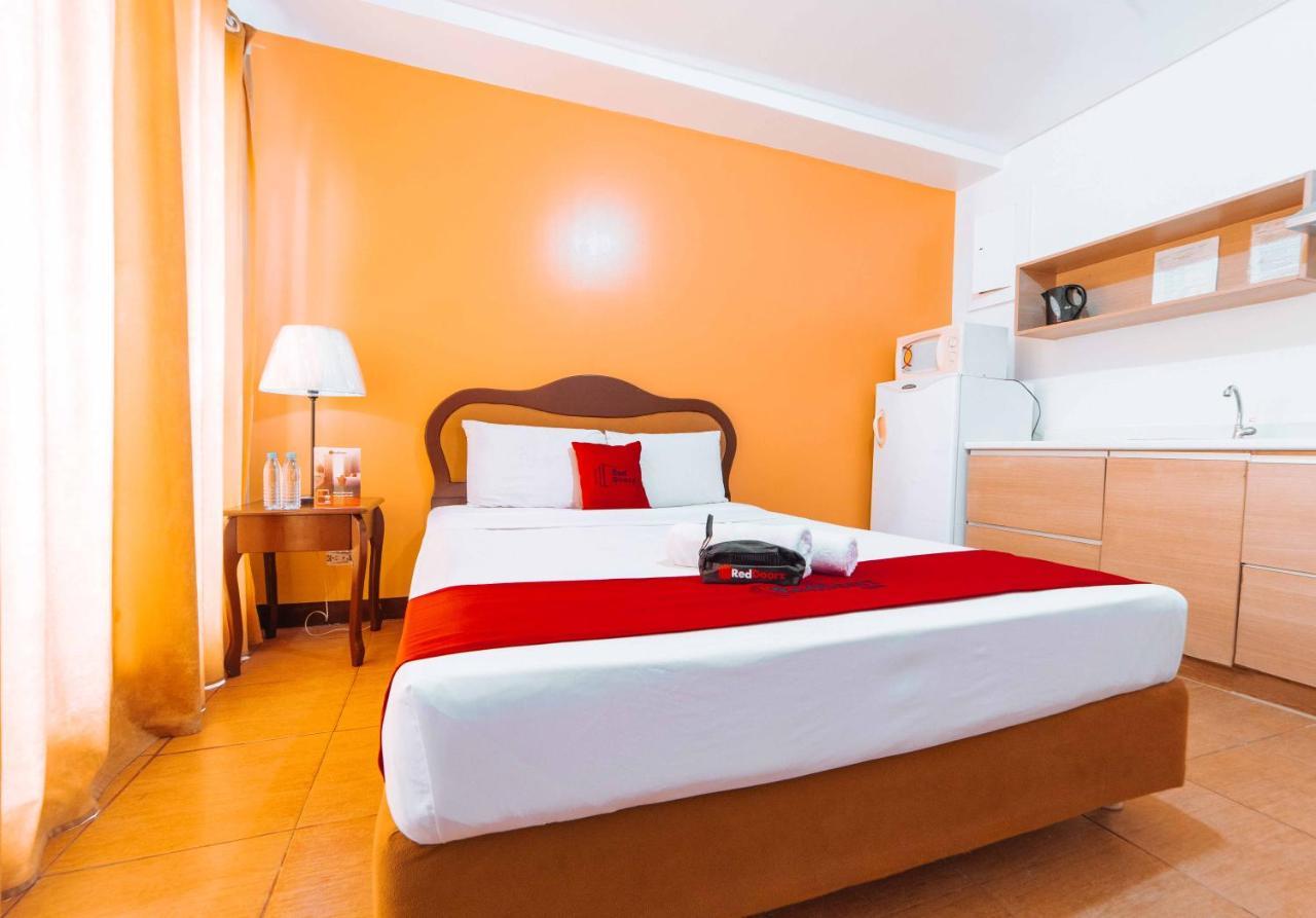 Reddoorz At Bel Air Soho Suites Макати Экстерьер фото